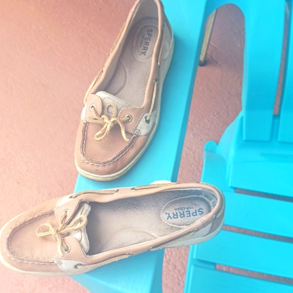 Sperry sliders